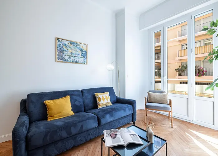 10 Amiral 201 - Magnifique Apt - 2 Chambres - Centre-Ville