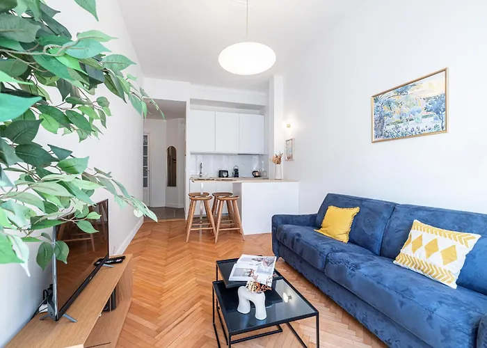 10 Amiral 201 - Magnifique Apt - 2 Chambres - Centre-Ville